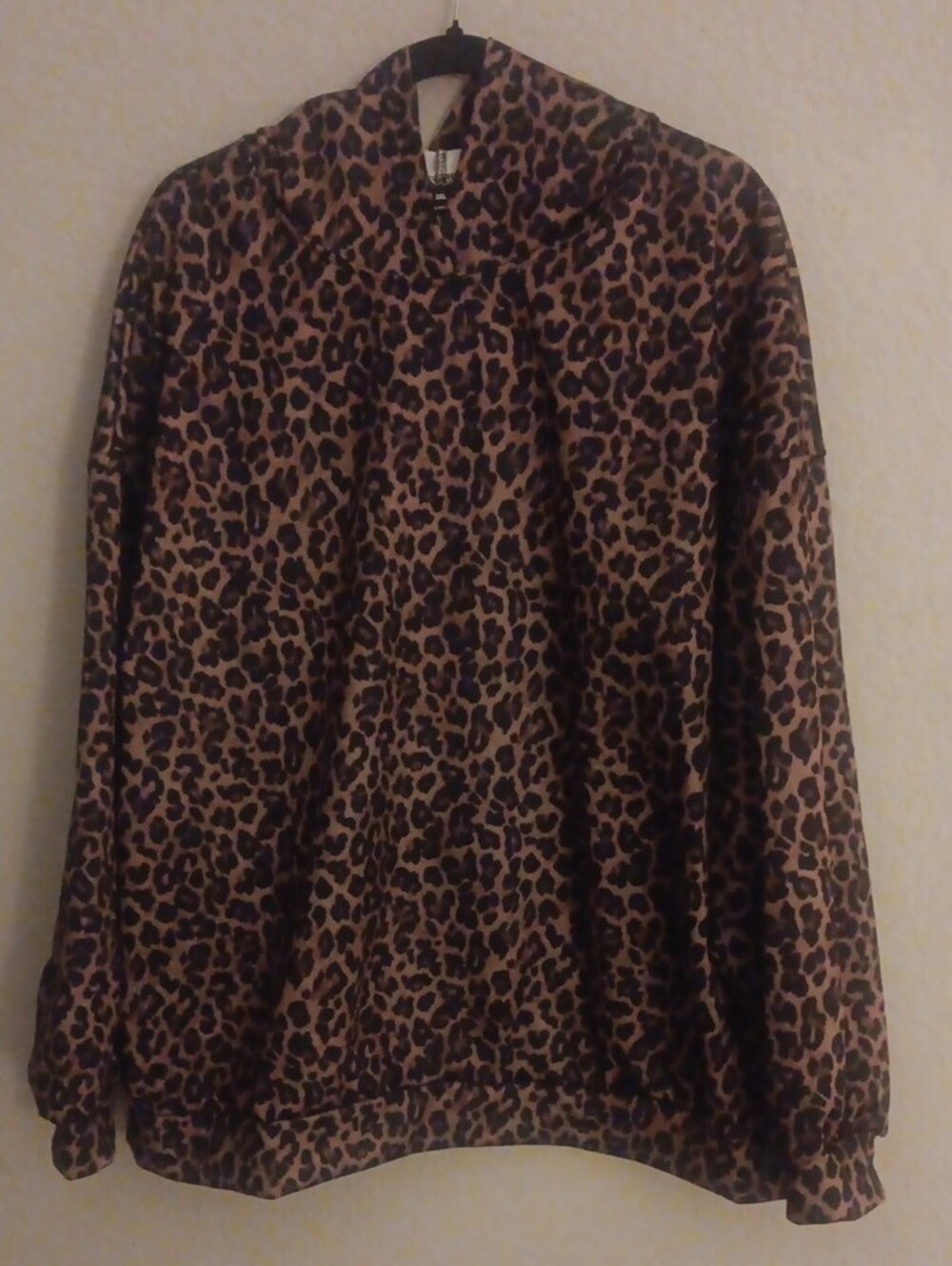 Plus Size Leopard Print Pullover Sweater NWOT - Picture 2 of 5
